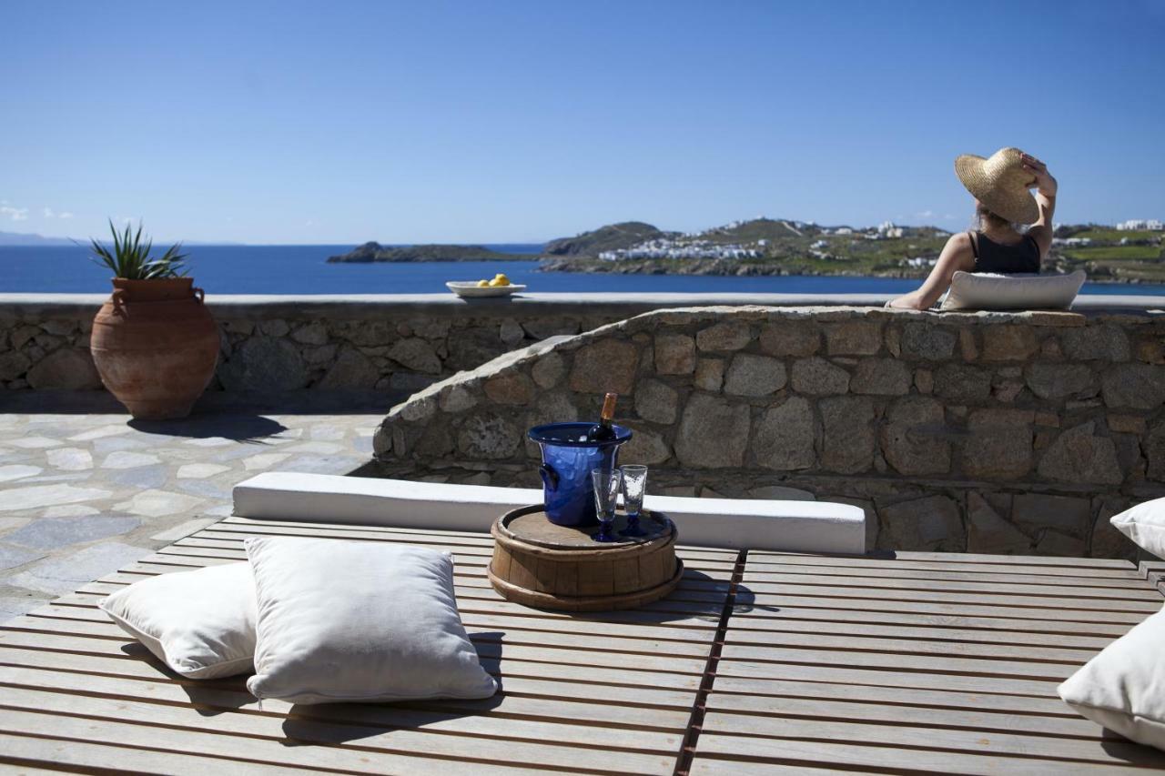 Beachfront Mykonos Guest House ออร์นอส ภายนอก รูปภาพ