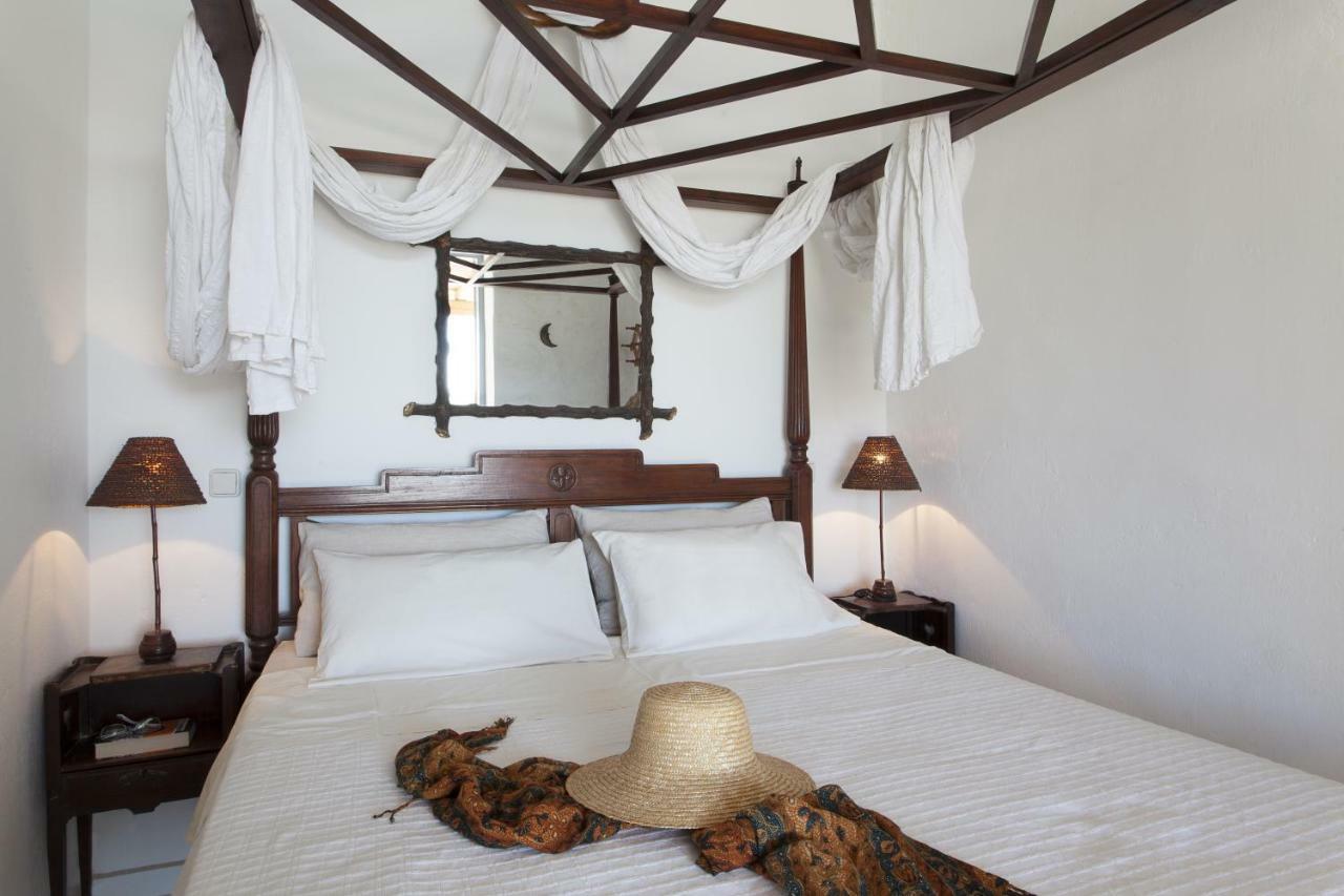 Beachfront Mykonos Guest House ออร์นอส ภายนอก รูปภาพ